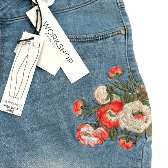 Workshop Jeans Light Wash Floral Embroidered High Rise Ankle Boho Size 10 NEW - Picture 8 of 12